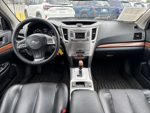 Used 2014 Subaru Outback 2.5i Limited w/ Moonroof Package image 10