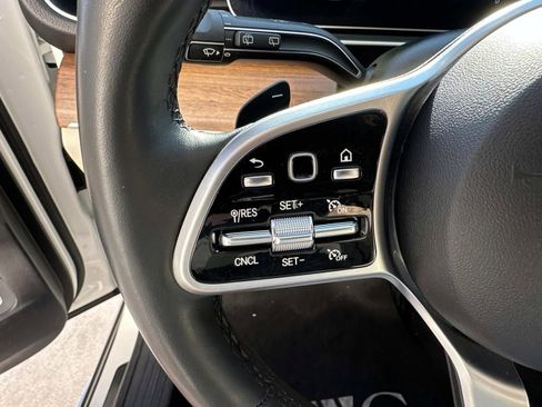 Used 2022 Mercedes-Benz GLE 350 4MATIC image 18