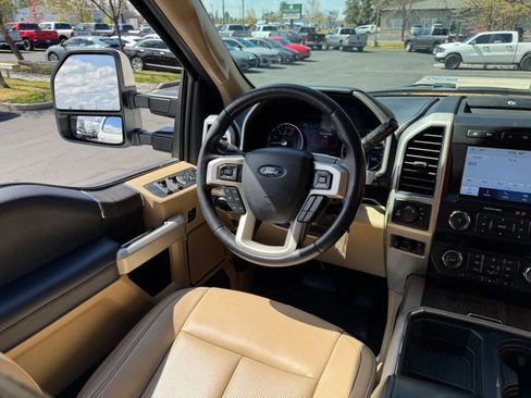 Used 2020 Ford F350 Lariat w/ Lariat Value Package image 13