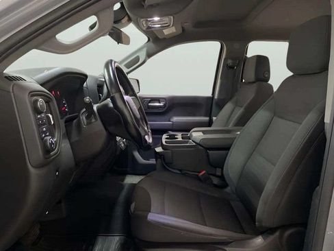 Used 2025 Chevrolet Silverado 1500 Custom Trail Boss w/ LPO, Dark Essentials Package AWD/4WD image 16