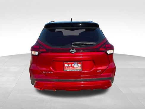 Certified 2024 Nissan Kicks SR w/ SR Premium Package FWD image 6