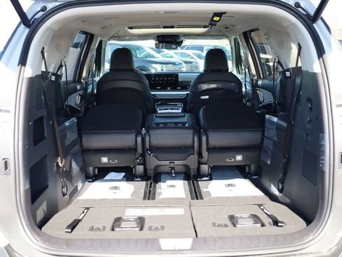 New 2026 Kia Carnival SX FWD image 32