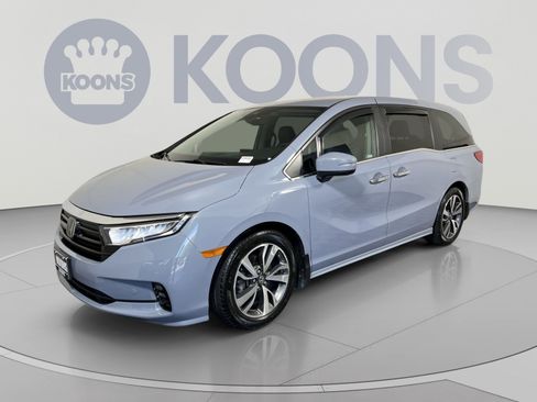 Used 2023 Honda Odyssey Touring image 5