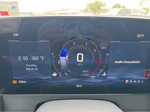 New 2026 Chevrolet Traverse LT w/ Driver Confidence Package image 31