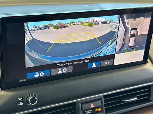 New 2026 Honda Pilot Touring image 24