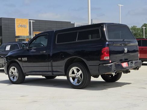 Used 2014 RAM 1500 Express RWD image 6