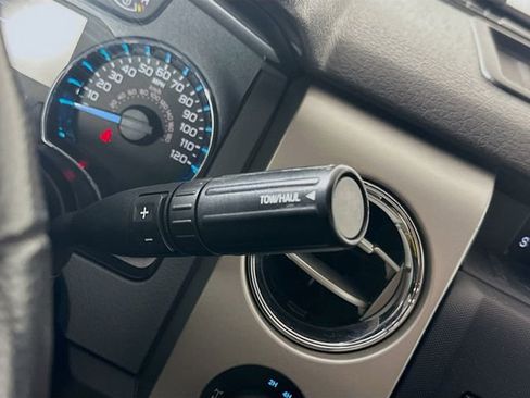 Used 2012 Ford F150 XLT w/ XLT Chrome Pkg image 17