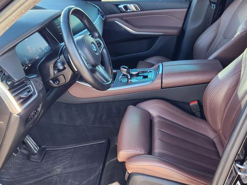 Used 2022 BMW X5 xDrive45e w/ M Sport Package image 13