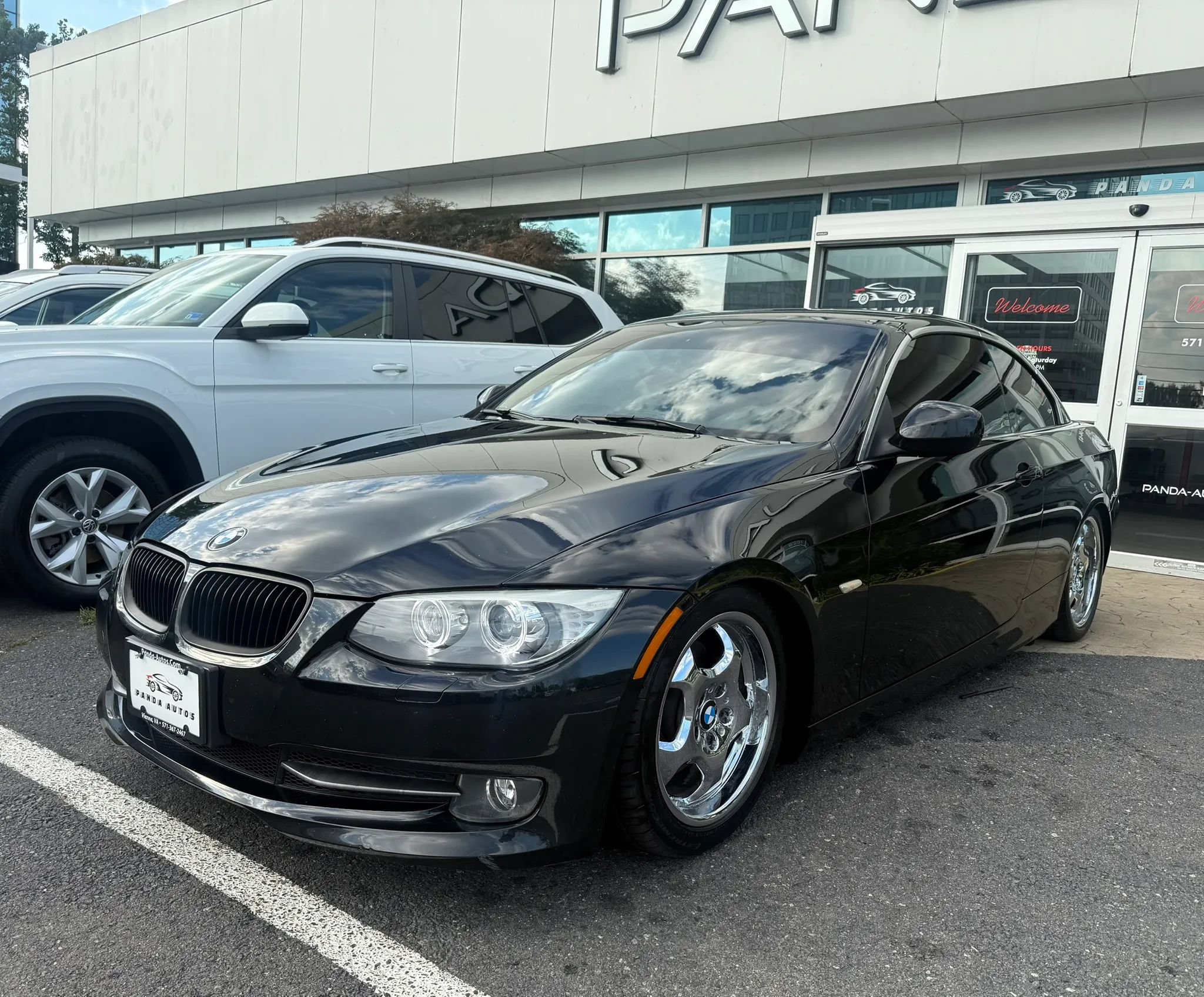 Used 2013 BMW 328i Convertible RWD image 3
