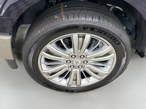 Used 2025 Ford F150 King Ranch AWD/4WD image 33