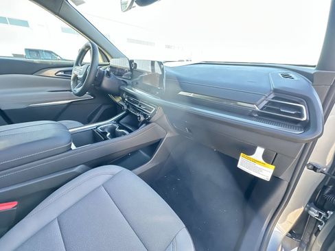 New 2026 Chevrolet Traverse LT AWD/4WD image 29
