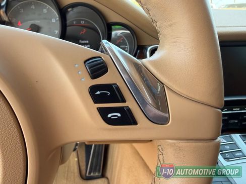 Used 2012 Porsche Panamera image 20