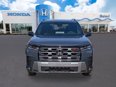 New 2026 Honda Pilot TrailSport image 8