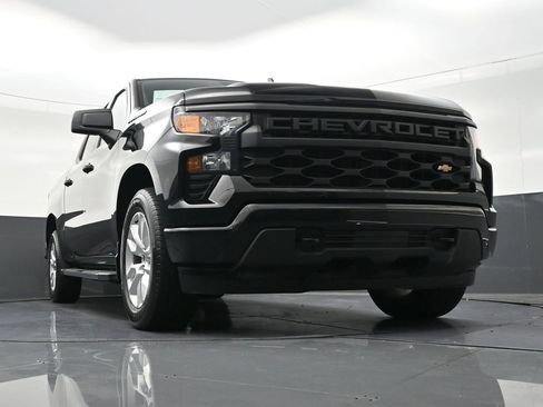 Used 2024 Chevrolet Silverado 1500 Custom image 28