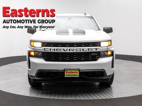 Used 2022 Chevrolet Silverado 1500 Custom w/ Rally Edition AWD/4WD image 2
