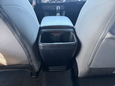 Used 2022 Toyota Tacoma SR5 image 28