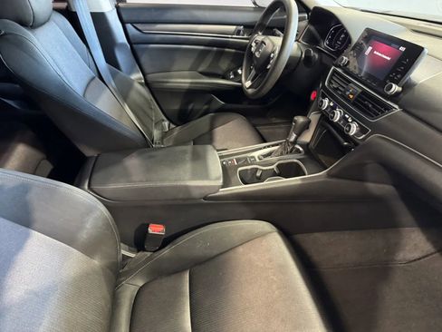 Used 2020 Honda Accord LX image 6