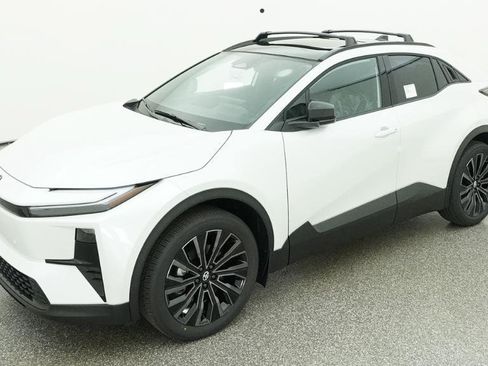 New 2026 Toyota C-HR AWD/4WD image 14