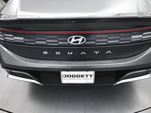 Used 2025 Hyundai Sonata SEL FWD image 23