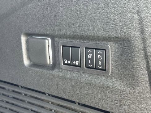 New 2026 GMC Yukon XL AT4 Ultimate image 29