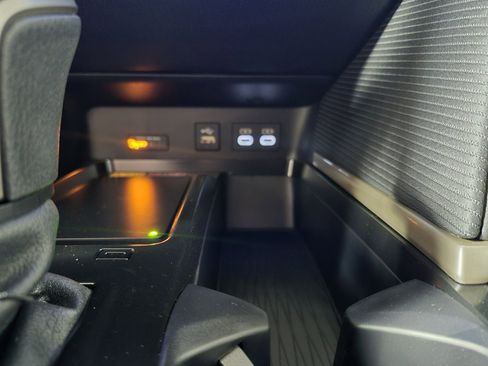 New 2026 Toyota Camry SE image 29