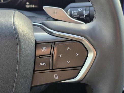 Used 2023 Lexus RZ 450e Premium image 15