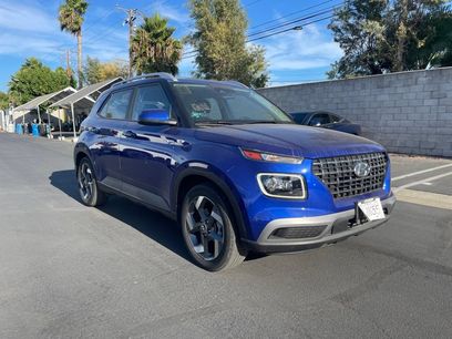 Used 2023 Hyundai Venue Limited