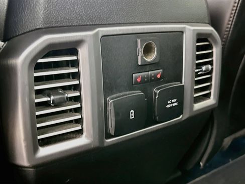 Used 2020 Ford F150 Platinum RWD image 27