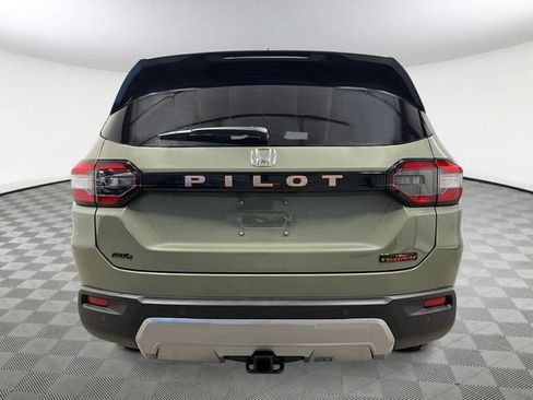 New 2026 Honda Pilot TrailSport image 5