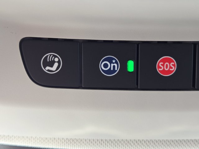 Used 2024 Buick Envision Avenir AWD/4WD image 37