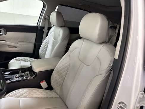 Used 2023 Kia Sorento SX image 14