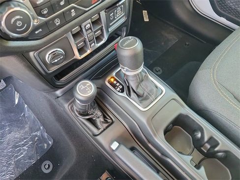 New 2026 Jeep Gladiator Sport image 24