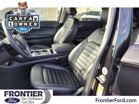 Used 2024 Ford Edge SEL w/ Convenience Package image 12