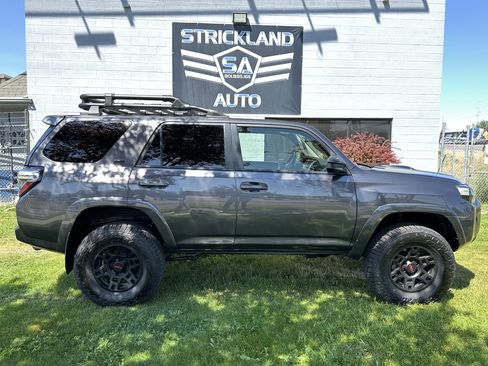 Used 2022 Toyota 4Runner Trail Special Edition image 5