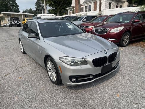 Used 2016 BMW 535i xDrive Sedan AWD/4WD image 3