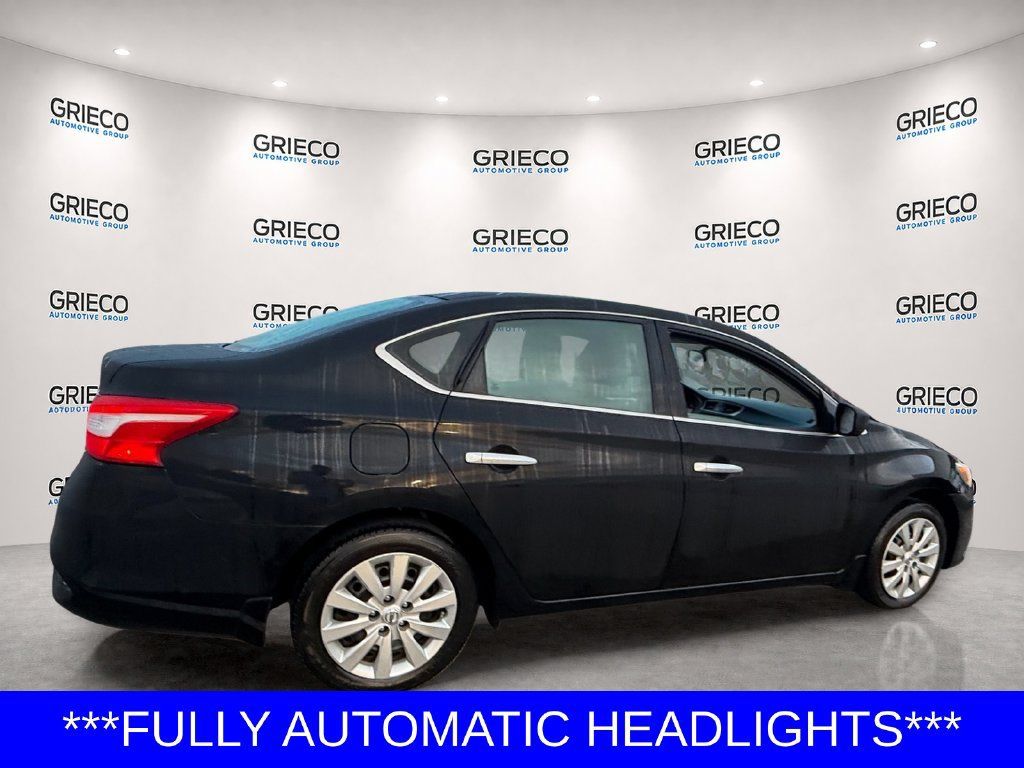 Used 2016 Nissan Sentra S FWD image 7