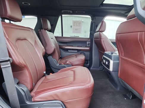 Certified 2023 Ford Expedition Limited image 16