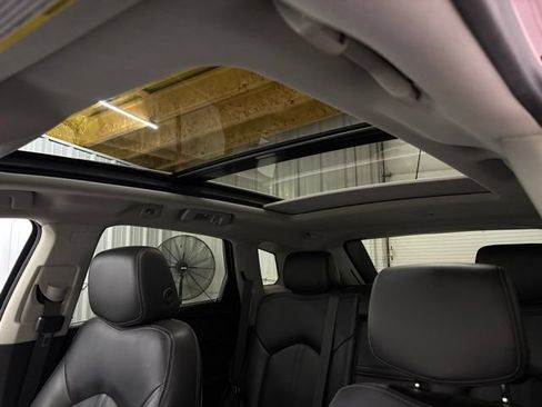Used 2015 Cadillac SRX Luxury w/ Driver Awareness Package FWD image 40
