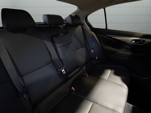 Used 2023 INFINITI Q50 Luxe w/ Cargo Package image 19