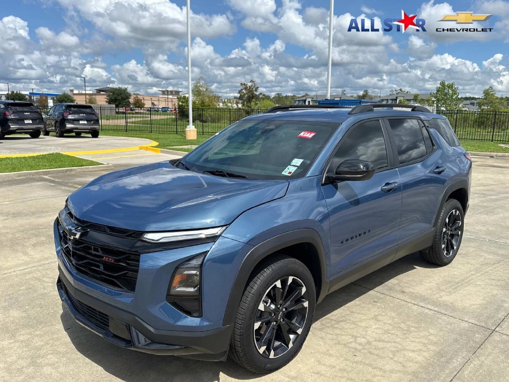 Used 2026 Chevrolet Equinox RS FWD image 3