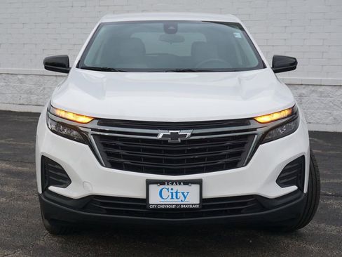 Used 2024 Chevrolet Equinox LS w/ LS Convenience Package FWD image 5