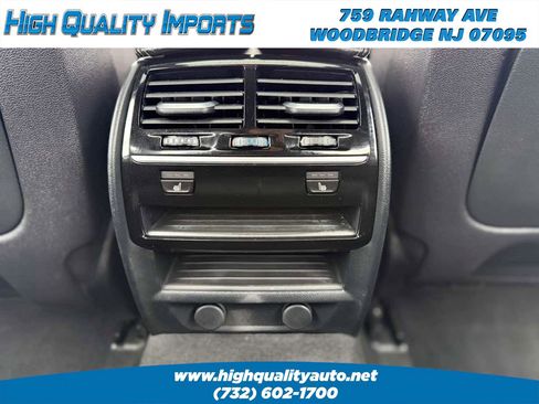 Used 2017 BMW 530i xDrive AWD/4WD image 23