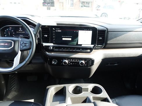 Used 2024 GMC Sierra 1500 Elevation AWD/4WD image 44