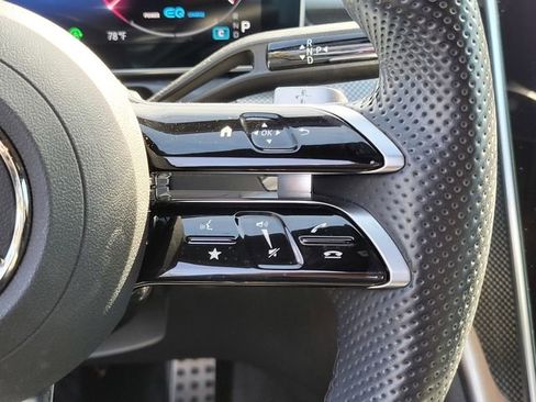 Used 2022 Mercedes-Benz C 300 Sedan image 25