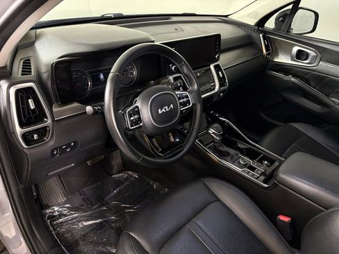 Used 2022 Kia Sorento SX image 16