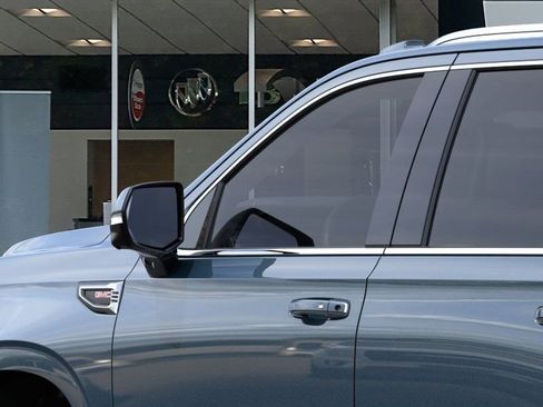 New 2026 GMC Yukon Denali w/ Sun & Power Step Package AWD/4WD image 12