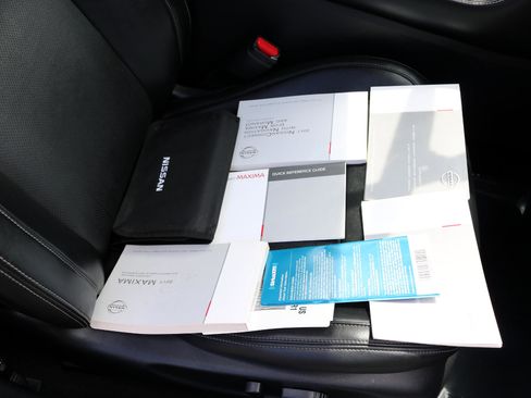 Used 2017 Nissan Maxima 3.5 SV image 26