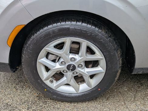 Used 2024 Kia Soul LX w/ Option Group 015 FWD image 14