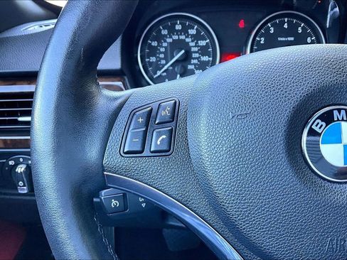 Used 2011 BMW 328i Convertible RWD image 11