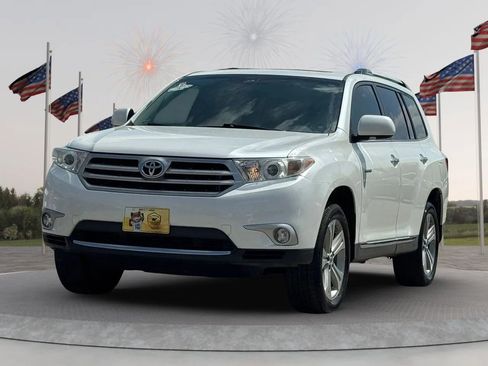 Used 2013 Toyota Highlander Limited image 2
